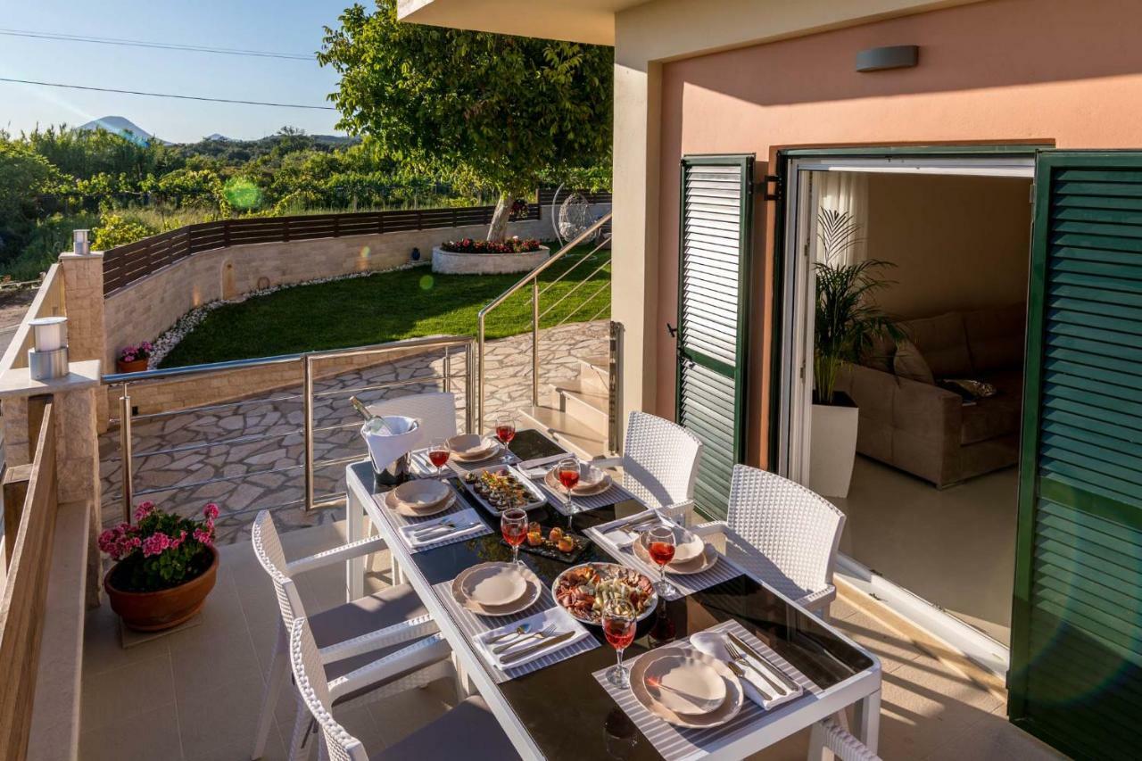 Villa Nissos Línia Extérieur photo